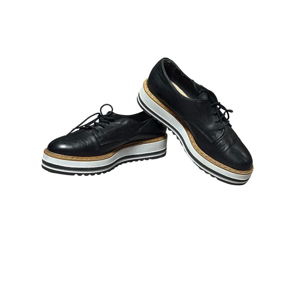 Saks Fifth Avenue Black Leather Platform Oxfords Size 39 Made in Italy